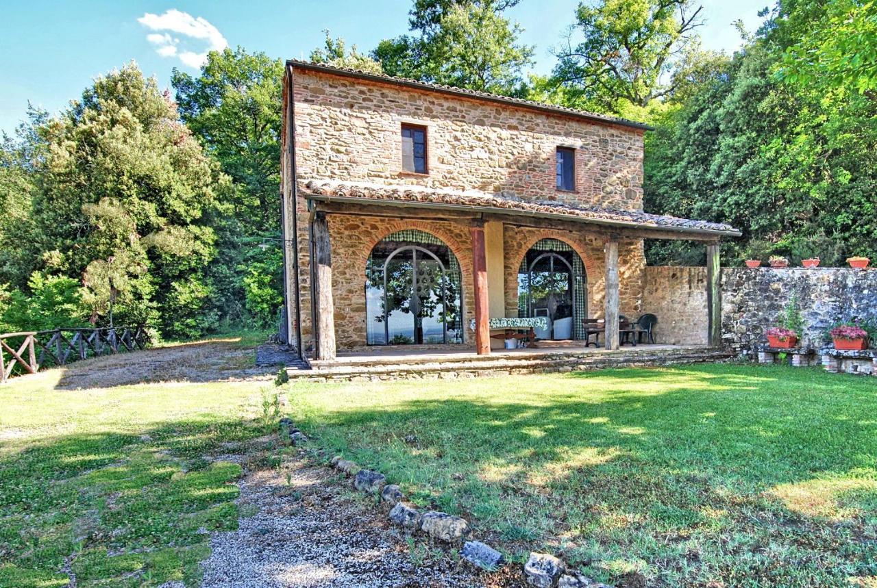 Agriturismo I Frati Paciano Exterior photo