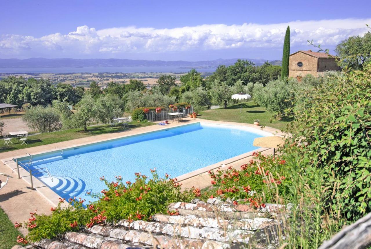 Agriturismo I Frati Paciano Exterior photo