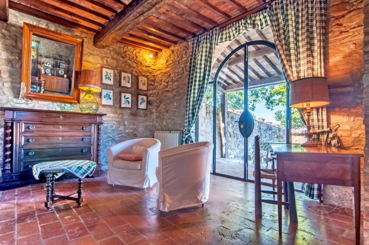 Agriturismo I Frati Paciano Exterior photo