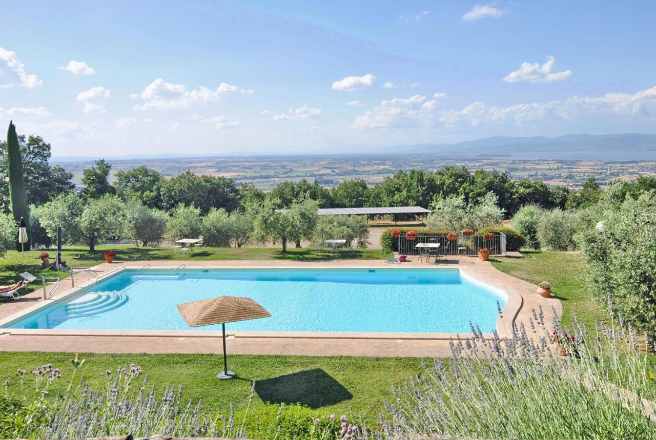 Agriturismo I Frati Paciano Exterior photo