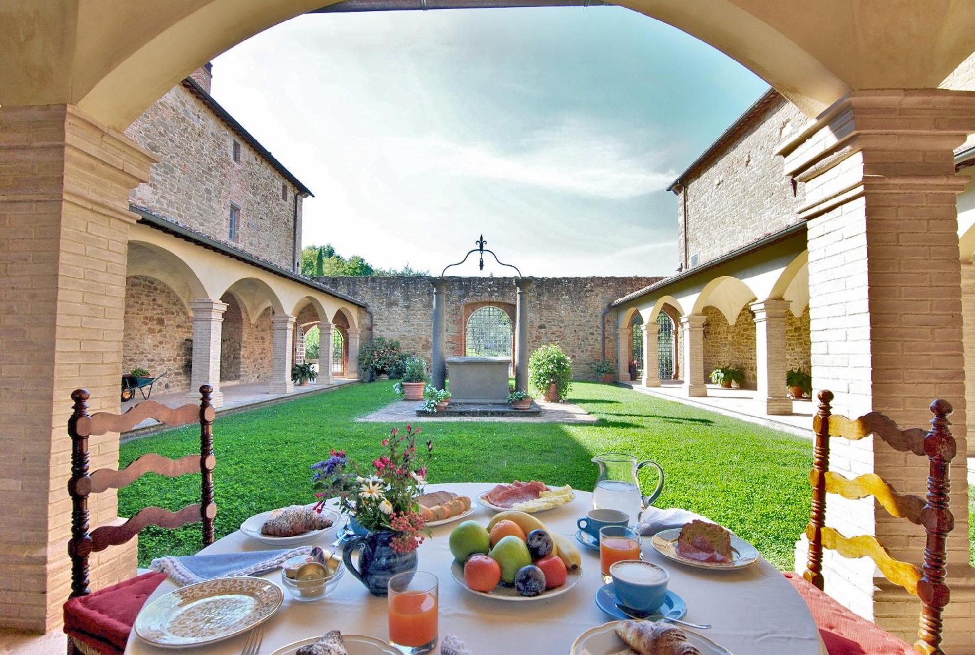 Agriturismo I Frati Paciano Exterior photo